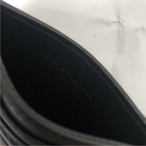 Auth Yves Saint Laurent Black Card Holder with Gold Logo EUC fully inclusive - Picture 4 of 6